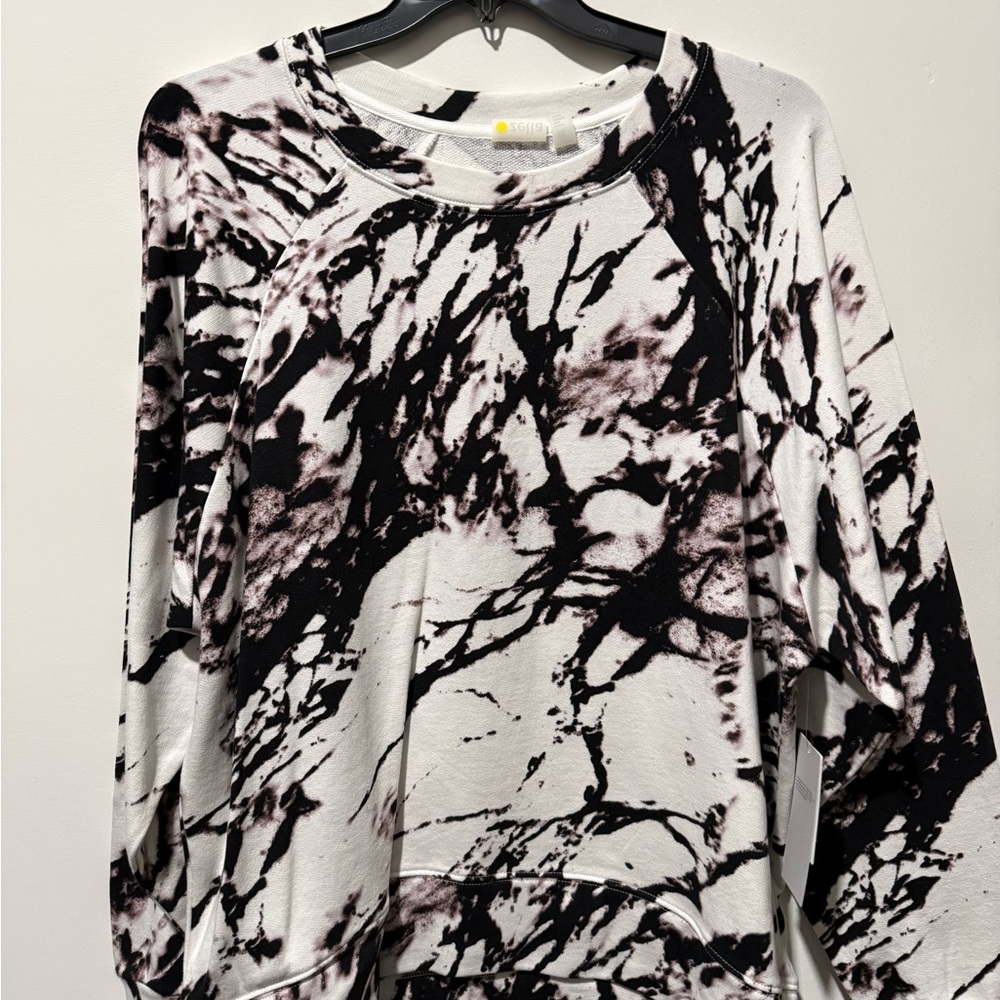 Zella Black and White Abstract Sweatshirt sold at Nordstrom RV $59 NWT size 1x